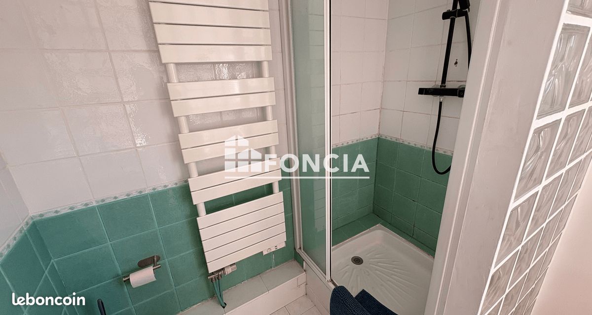 Room (image 4)