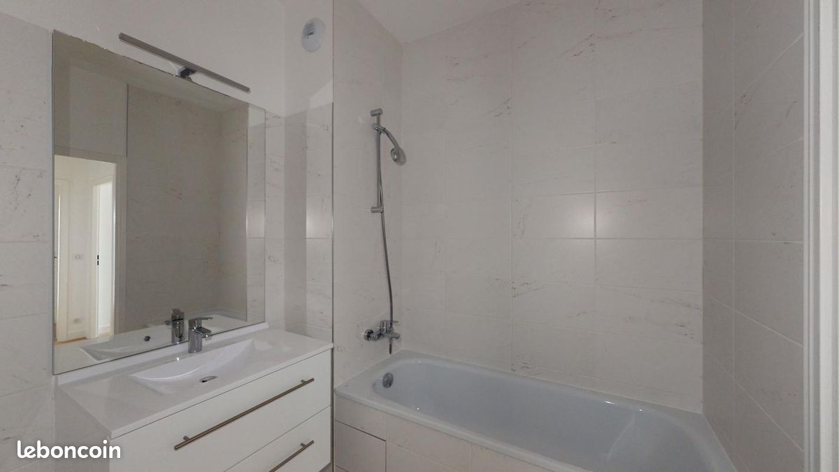 Appartement 2 pièces 43 m² · à Saint-Ouen-sur-Seine · 43 m² · 1 071 €/mois