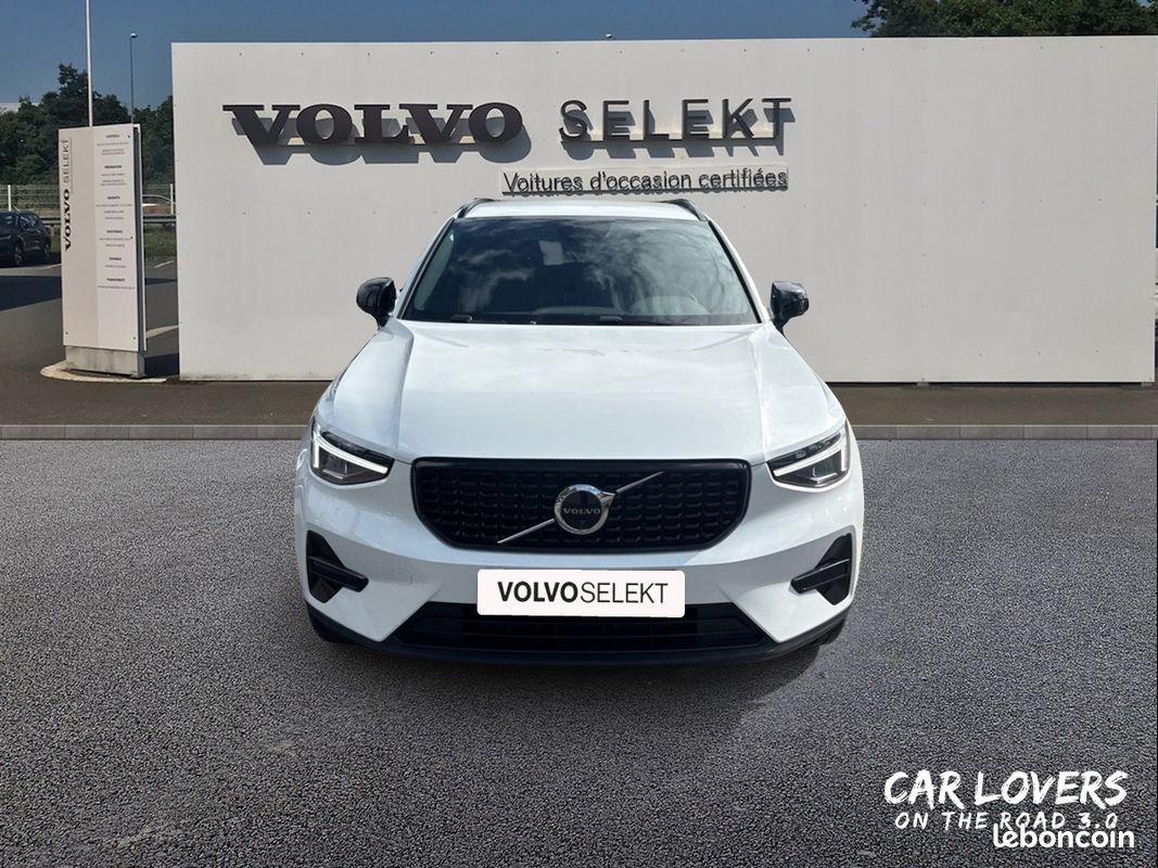 VOLVO XC40 B3 163 ch DCT7 Plus (image 8)