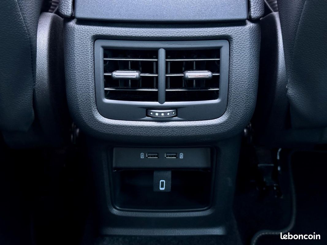 CUPRA ATECA 2.0 TSI 300 DSG 4Drive 1ère Main Siège F1 TOP Toit Attelage Brembo Caméra 360 (image 20)