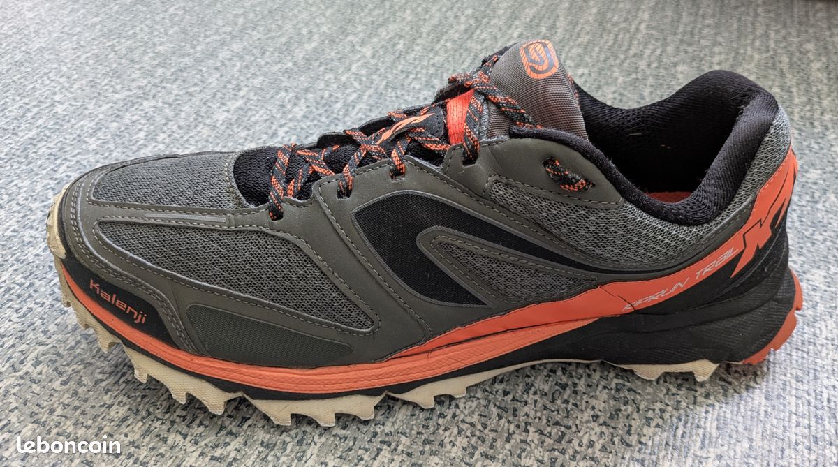 Chaussure Course Basket Running Decathlon Baskets De Course Running Trail  (décathlon), Peu Servies Sport