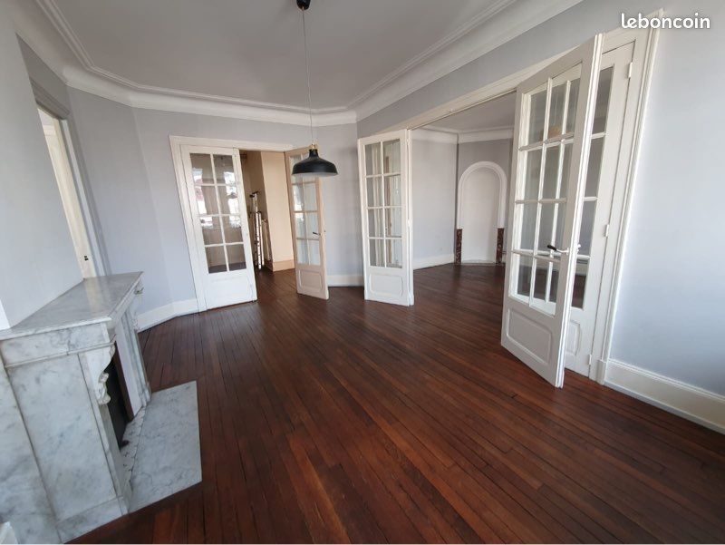 Appartement 4 pièces 114 m² · à Pont-À-Mousson · 114 m² · 860 €