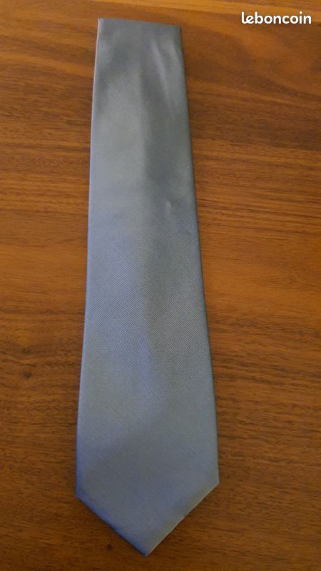 Lot de 3 cravates 100% soie (bleu et gris) (image 8)