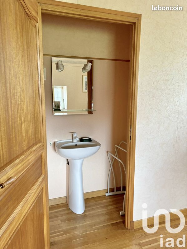 Maison 9 pièces 229 m² - Barbezieux-Saint-Hilaire 16300 (image principale 9)