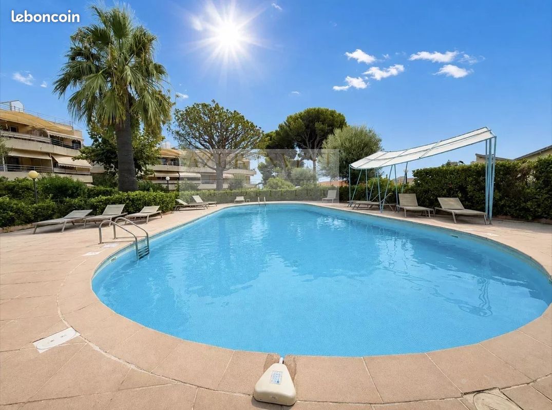 Appartement 1 pièce 25 m² · à Roquebrune-Cap-Martin · 25 m² · 215 000 €