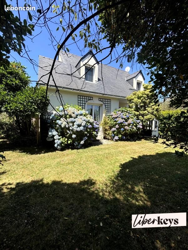 Maison 5 pièces 106 m² · à Berric · 106 m² · 353 600 €