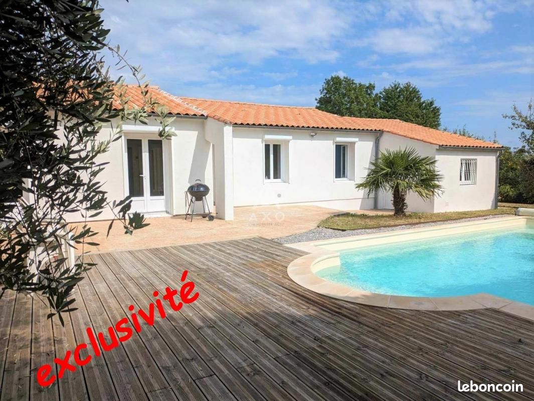 Maison de village 4 pièces 110 m² - Pons 17800 (image principale 1)