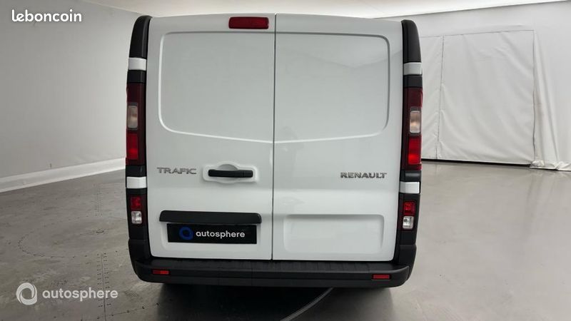 Renault Trafic Véhicule utilitaire ou Société L1H1 3T 2.0 Blue dCi 130ch Confort E6E (image 6)