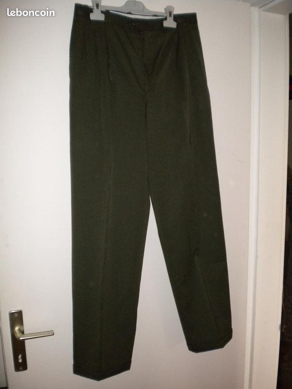 Pantalon ville vert foncé taille 42 (image 1)