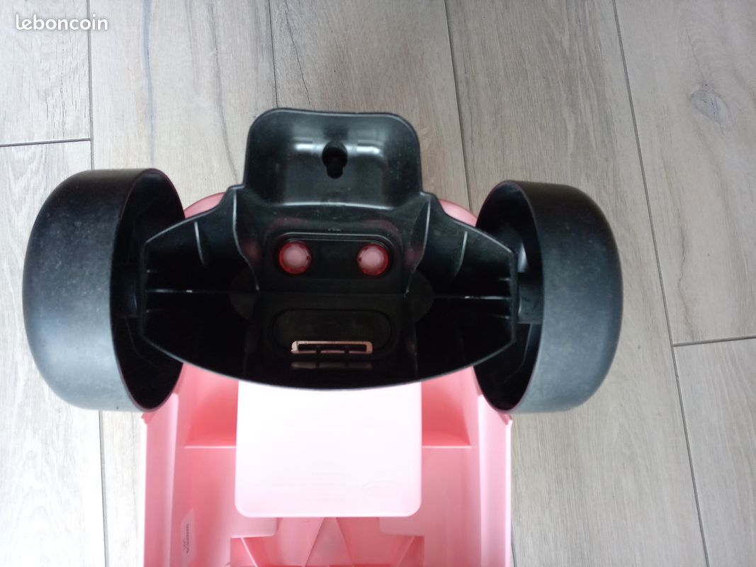 Porteur auto Hello Kitty (image 10)