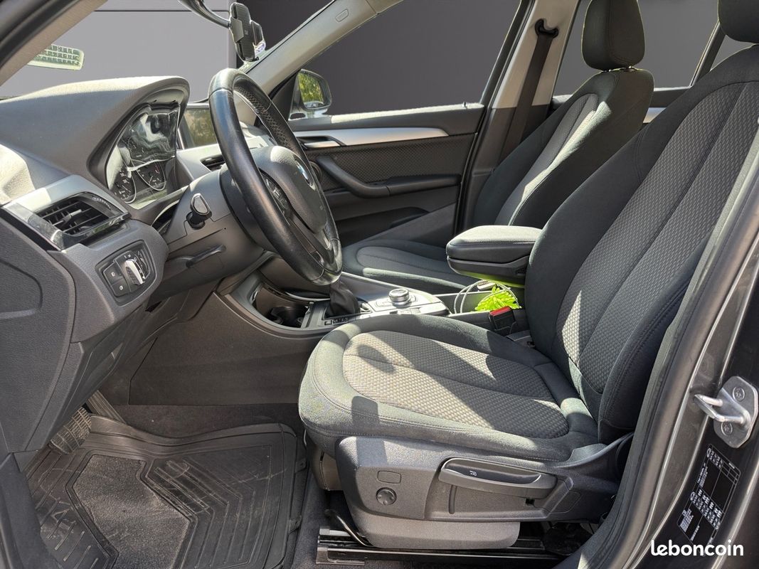 BMW X1 F48 xDrive 18d 150 ch BVA8 Lounge (image 4)