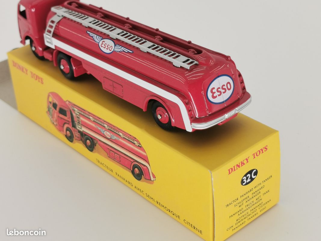 BH012 Dinky Toys France #32C Tracteur Panhard semi remorque citerne