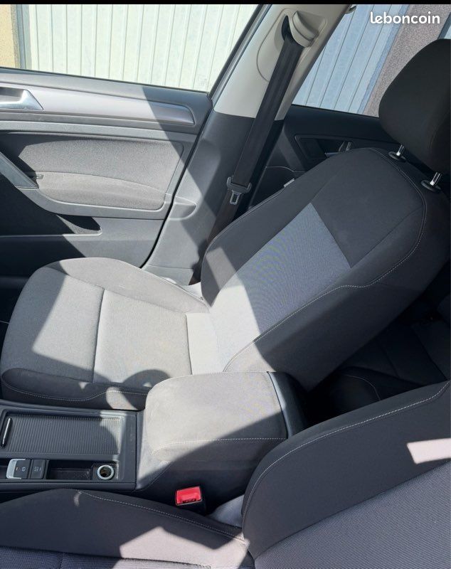 Siège intérieur golf 7 (image 1)