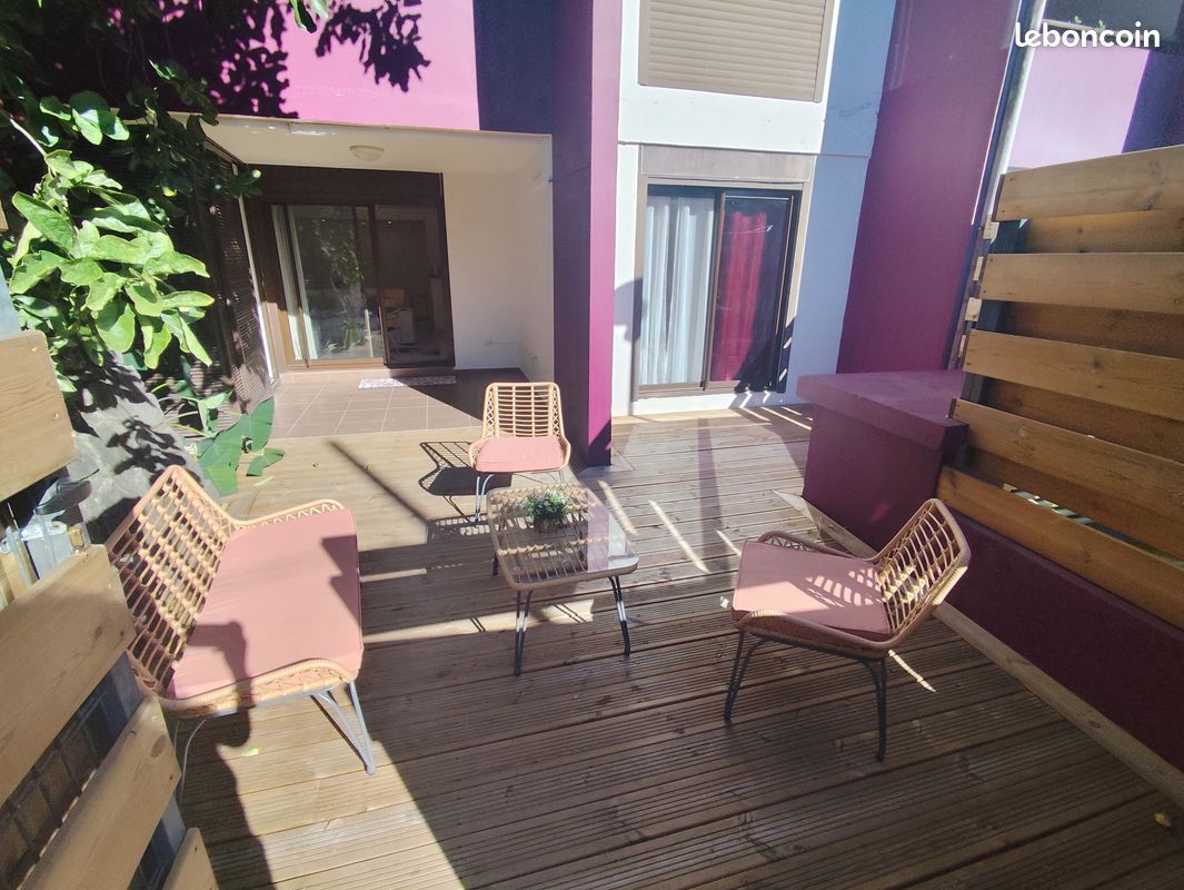 Appartement 2 pièces 61 m² · à Saint-Denis · 61 m² · 1 050 €
