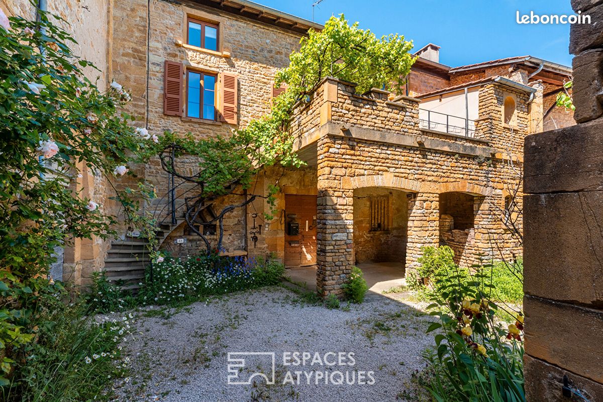Maison 6 pièces 128 m² · à Theizé · 128 m² · 335 000 €