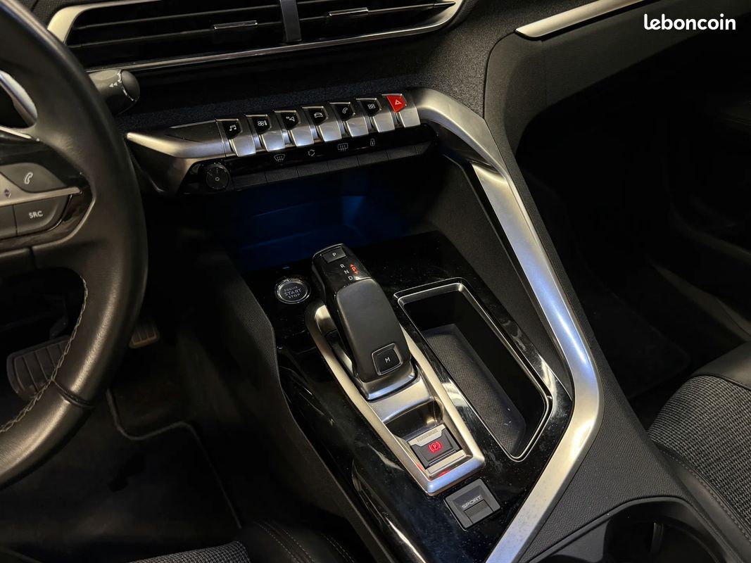 PEUGEOT 3008 1.2 131ch Allure Pack - 2019 - Suivi Complet Peugeot- Boîte auto (image 13)