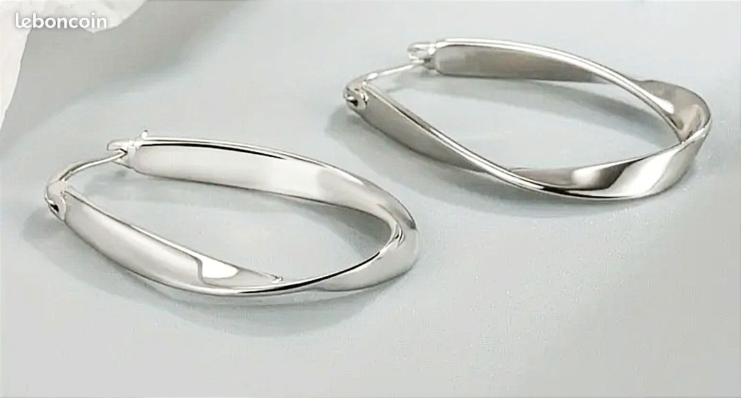 TRÈS BELLES CRÉOLES ONDULÉES. 3,21 CM de LONG. PRIX NÉGOCIABLE (image 7)