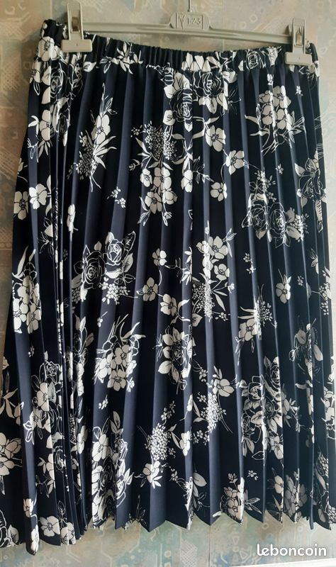 Jupe plissée à fleurs grande taille Afibel Vêtements