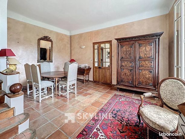 Propriété 9 pièces 197 m² — 19