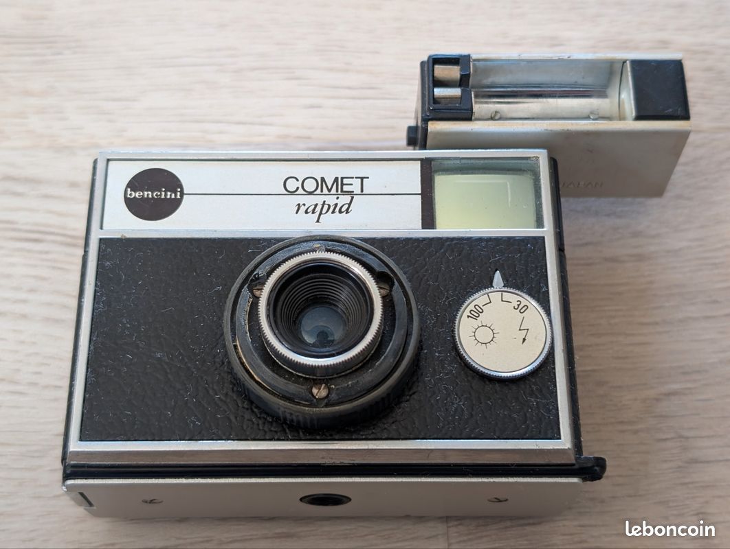 ANCIEN APPAREIL PHOTO BENCINI - COMET 3 - Années 50 EUR 40,00 - FR