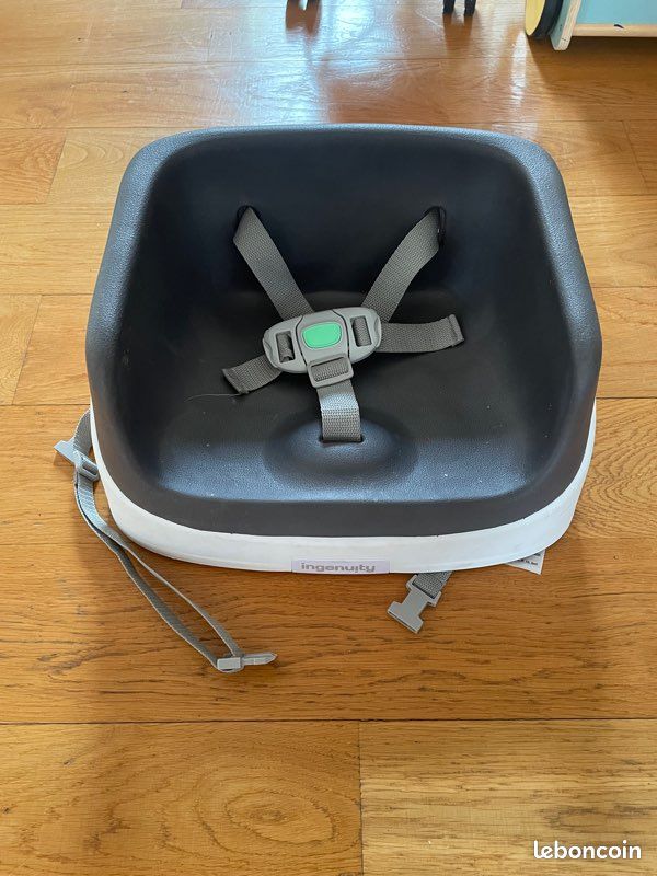 Réhausseur de table 2en1 bébé - INGENUITY (image 1)