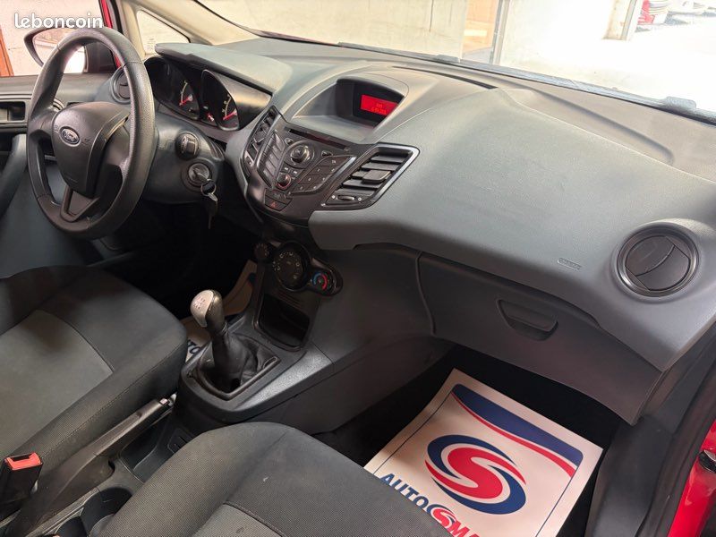 Ford Fiesta 1,25i Essence 82 Chvx « Entretien Complet » (image 3)