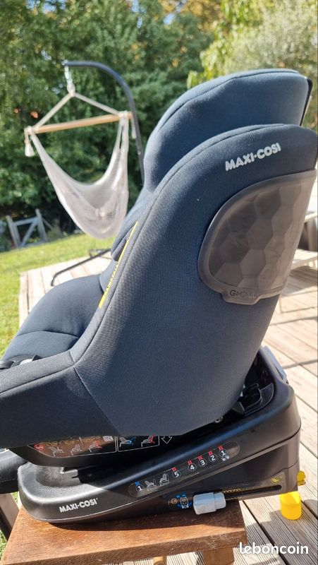 Siege auto Maxi-Cosi + accessoires
Béryl
Homologation
R44/04
Usage homologué
Harnais 0-25kg
Recommandation d'usage
0/13kg dos route puis face route
Fixation
Isofix ou Ceinture
+ Jambe de force (image 2)