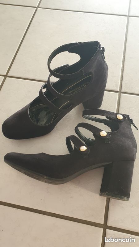Chaussures noires (image 2)