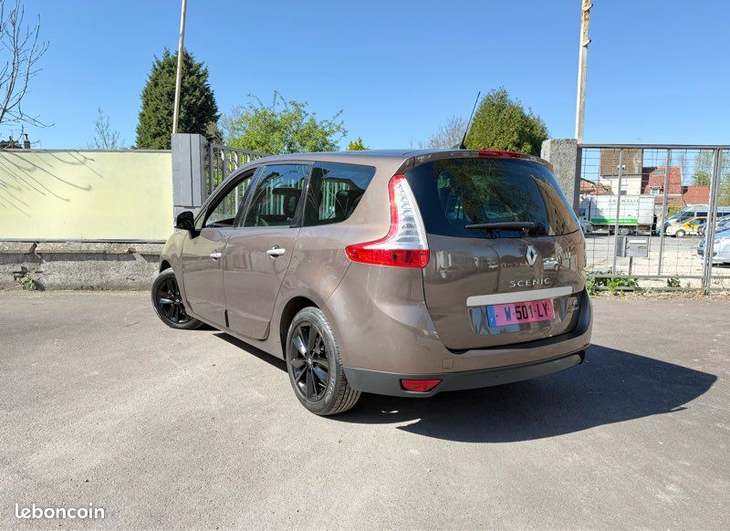 Renault Scenic 1.5dci 105cv 5 places (image 3)