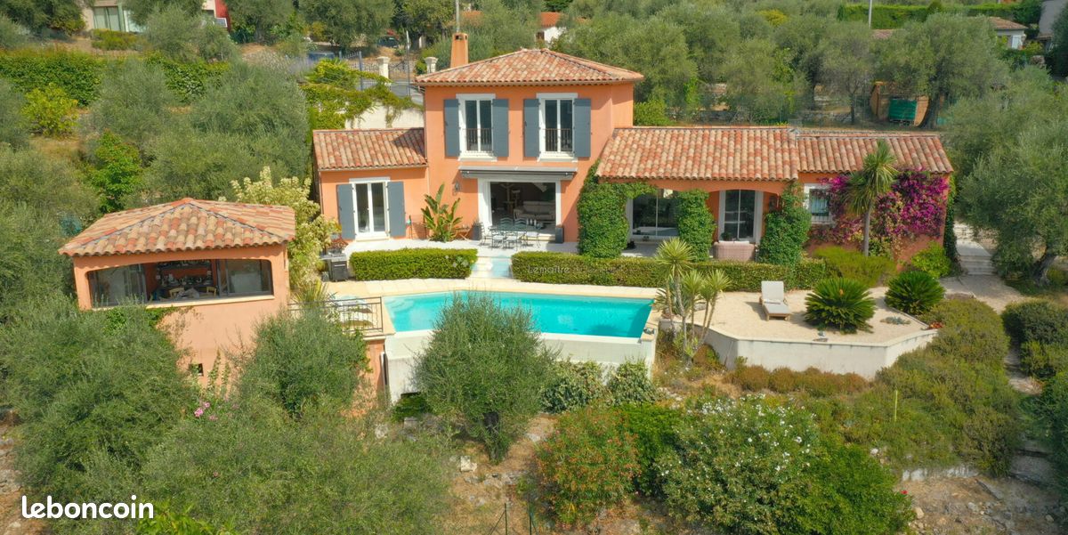 Maison 4 pièces 130 m² · à Le Tignet · 130 m² · 895 000 €