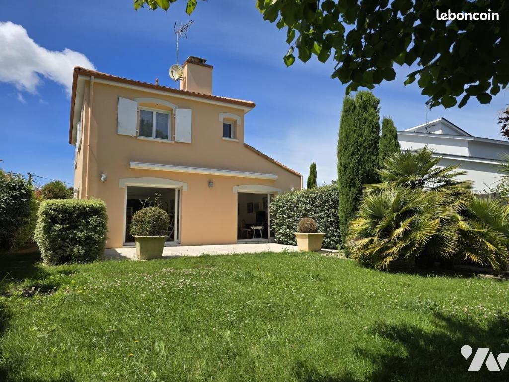 Maison 6 pièces 181 m² · à La Baule-Escoublac · 181 m² · 728 000 €