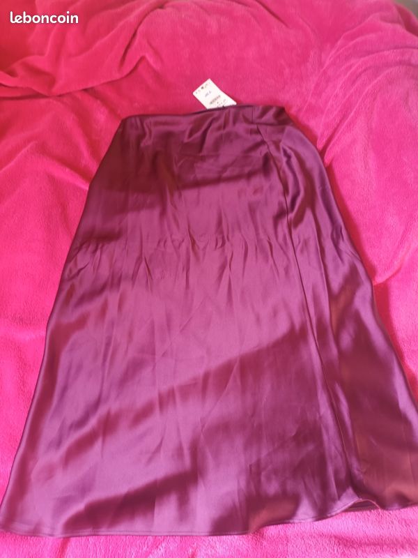 Jupe En Tricot Zara Basic Collection Taille M Rouge - Neuve Avec étiquette