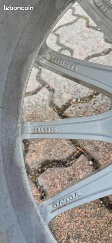 4 jantes aluminium Volvo "Castula" 16" + pneus hiver (image 3)