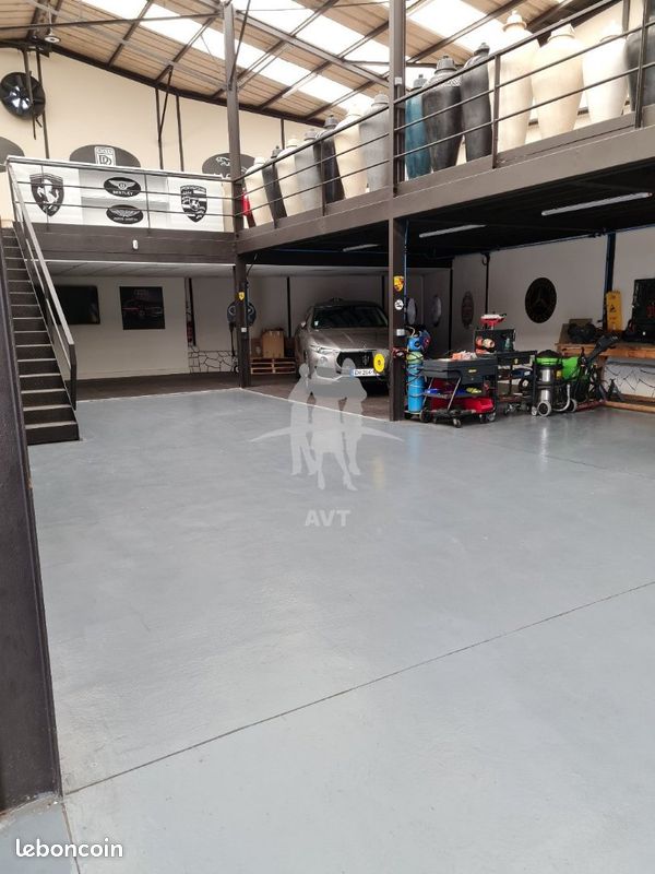 Local commercial 700 m² · à Rouen · 700 m² · 828 800 €