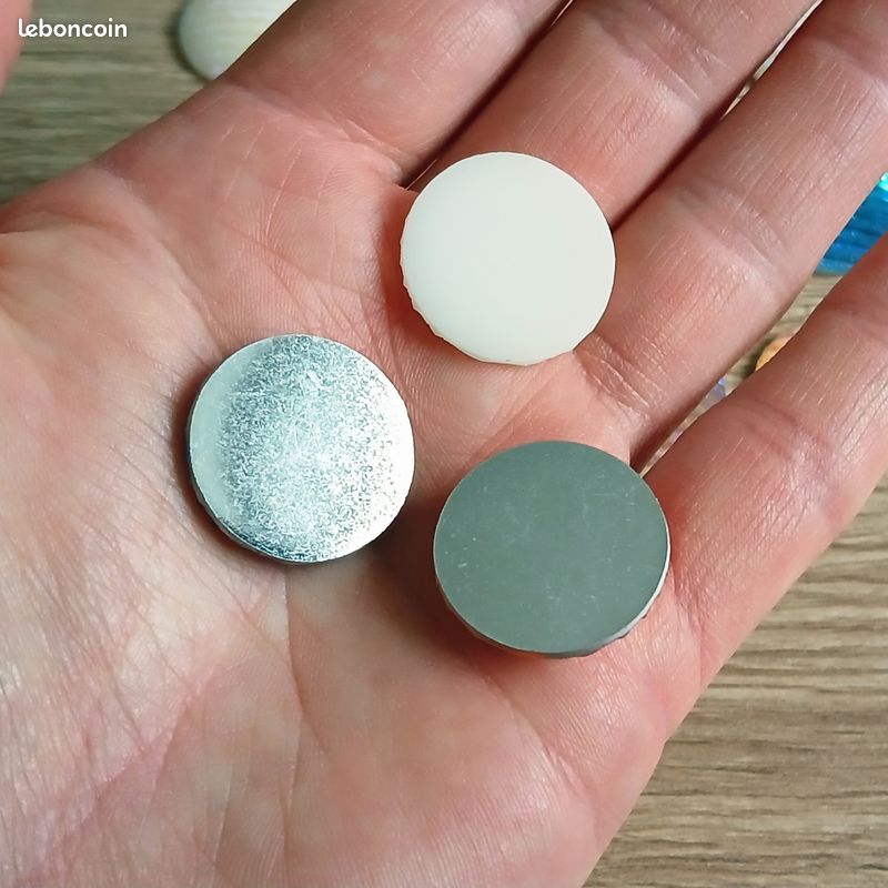 Lot de 15 cabochons rayés en résine de 20 mm de diamètre en relief (image 4)