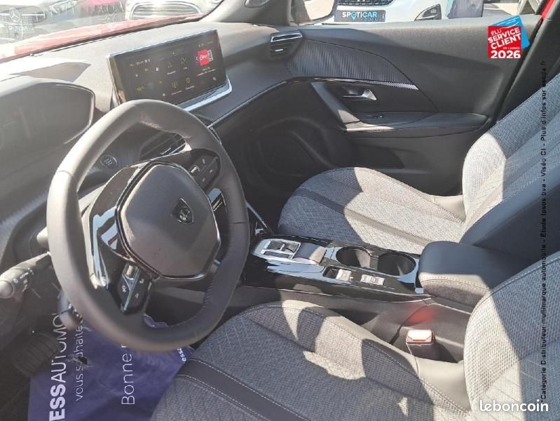Peugeot 2008 e-2008 156ch 54 kWh Allure (image 15)