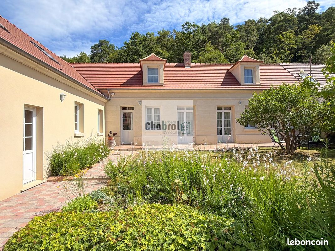 Maison 7 pièces 186 m² · à Verneuil-en-Halatte · 186 m² · 435 000 €