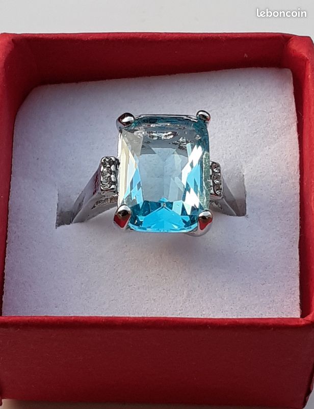 Bague Aigue Marine neuve dans son écrin (image 1)