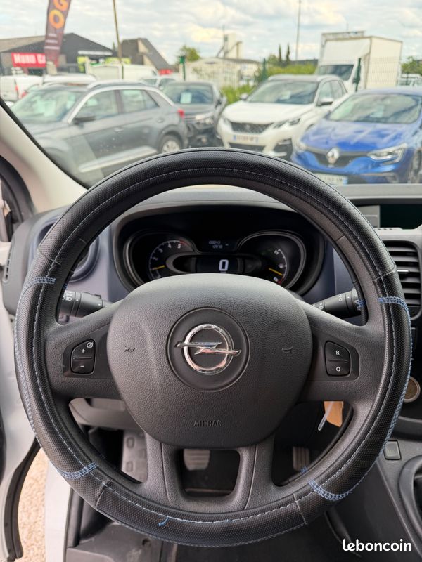 OPEL VIVARO VU FOURGON 1.6 CDTI 115CH 2900 L2H1 LONG - AMÉNAGER VANMANIA - FRIGO - BANQUETTE/LIT - RÉGULATEUr (image 16)
