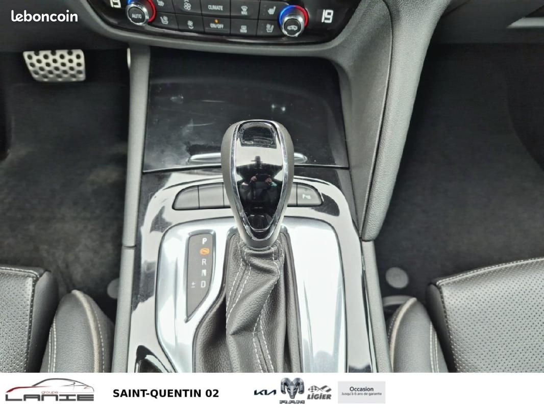 Opel Insignia GRAND SPORT 2.0 D 170 ch BlueInjection AT8 Elite (image 16)