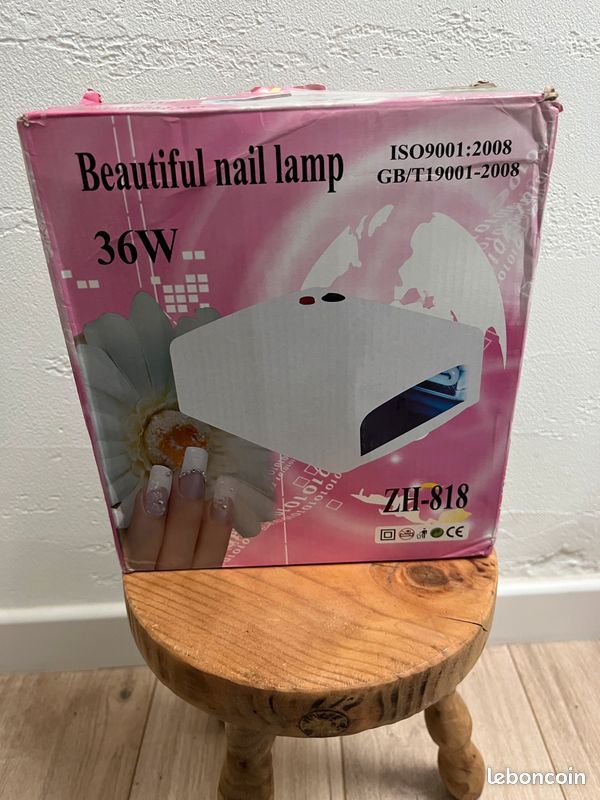 Lampe UV ongles (image 1)