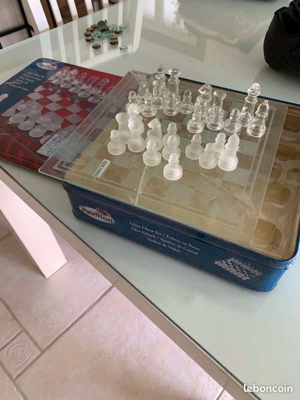 Jeu echec verre (image 1)