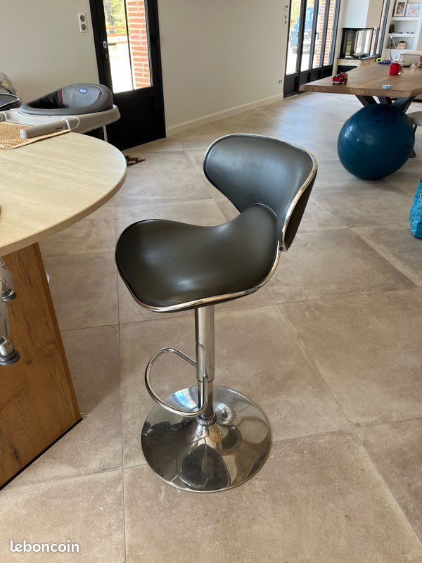 Tabouret de bar (image 2)