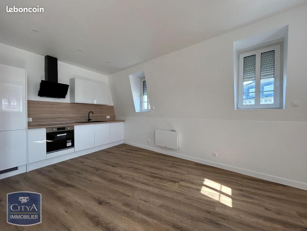 Appartement 3 pièces 91 m² · à Cambrai · 91 m² · 840 €