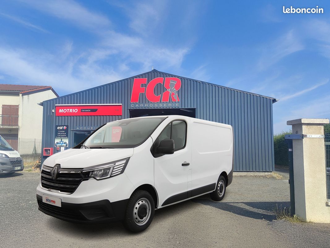 Renault Trafic Van L1H1 Advance + Caméra + cloison + trappe 2T8 Blue dCI 130 - Leasing (image 1)