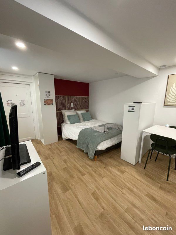 Appartement 1 pièce 24 m² · à Riom · 24 m² · 470 €/mois