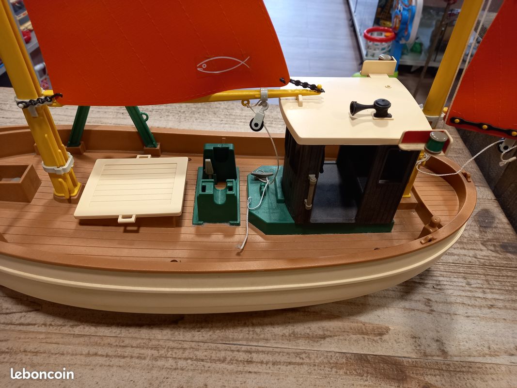 Bateau Playmobil Suzanne 3551 – Vintage, à Restaurer (pêche)