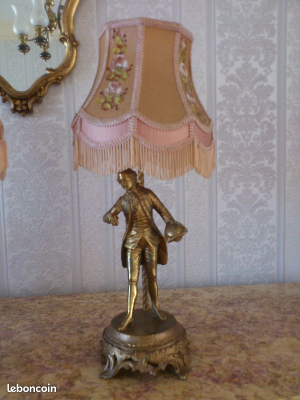 2 lampes style Louis ... _ DERNIÈRE OFFRE AVANT SUPPRESSION DE L'ANNONCE LE 10 DÉCEMBRE (image 2)