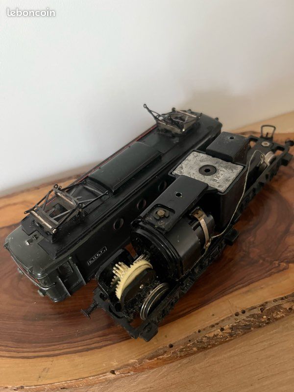locomotive électrique ho sncf BB -8144 Hornby meccano
