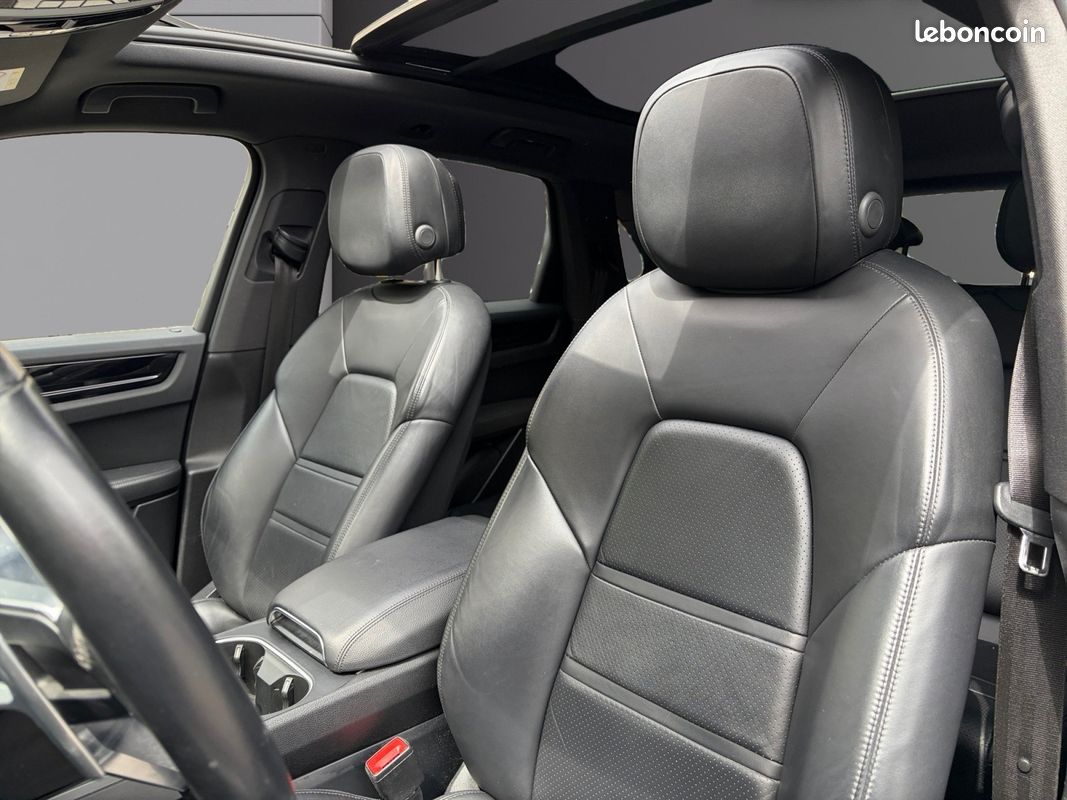 PORSCHE CAYENNE E-Hybrid 3.0 V6 462 ch Tiptronic BVA - FULL OPTIONS - RIEN A PREVOIR - ENTRETIEN A JOUR - PACK CHRON (image 6)
